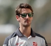 📷  Romain Grosjean toont brandwonden aan linkerhand na crash
