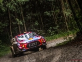 Als bij wonder: Thierry Neuville komt met de schrik vrij na superzware crash in Chili
