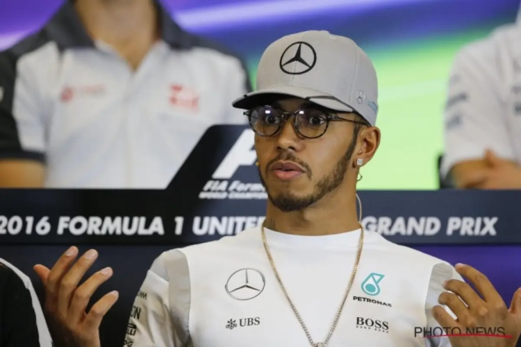 Lewis Hamilton houdt WK-leider Nico Rosberg achter zich en start als nummer één