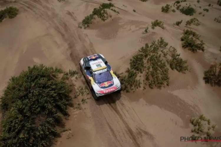 Loeb wint laatste etappe, maar 'Monsieur Dakar' Peterhansel wint zijn dertiende Dakar Rally