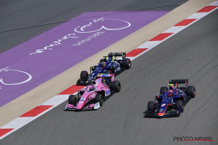 🎥 Opnieuw een horrorcrash in de Formule 2, gelukkig valt de schade deze keer mee