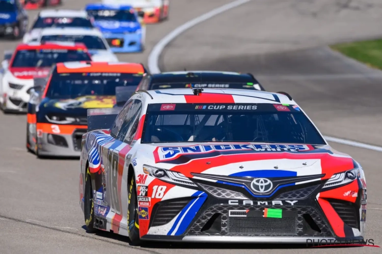 Robbertje vechten op Twitter tussen president Trump en NASCAR-rijder Wallace na fake news rond strop in diens box