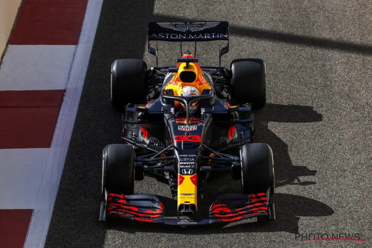 Verstappen en Bottas verdelen de beste tijden op eerste oefendag in Abu Dhabi, bolide van Räikkönen vliegt in brand