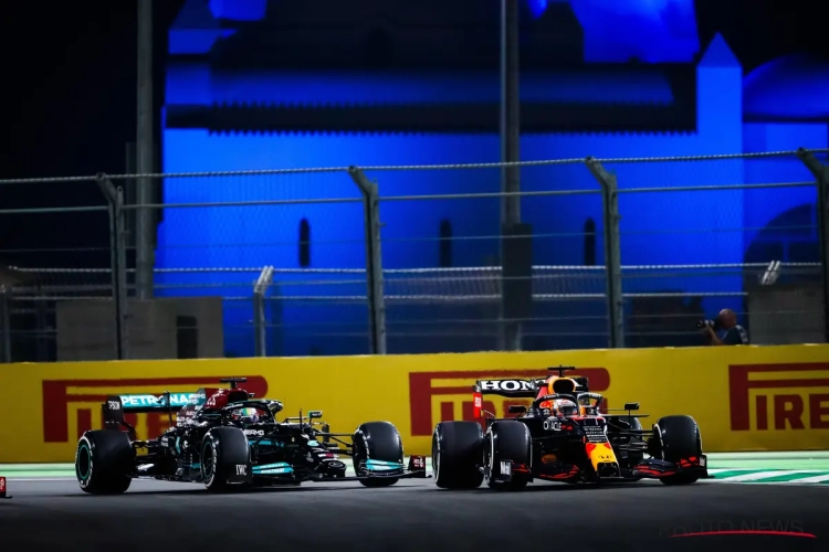 Formule 1-rijders gaan volgend jaar 's avonds racen in Las Vegas