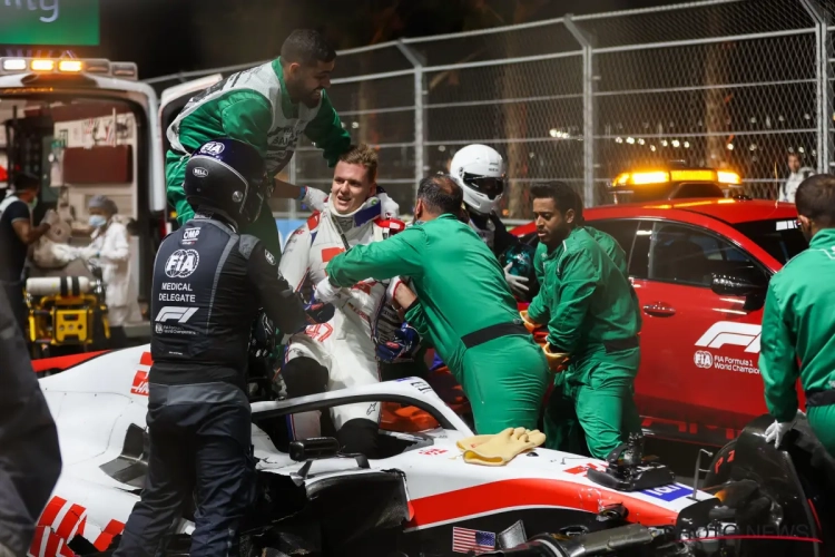 📷 Mick Schumacher verzekert iedereen van goede toestand maar moet wel forfait geven voor GP in Saoedi-Arabië